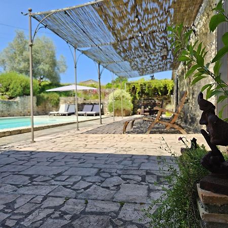 Villa Roulotte Fleur Des Champs Sigalens Esterno foto